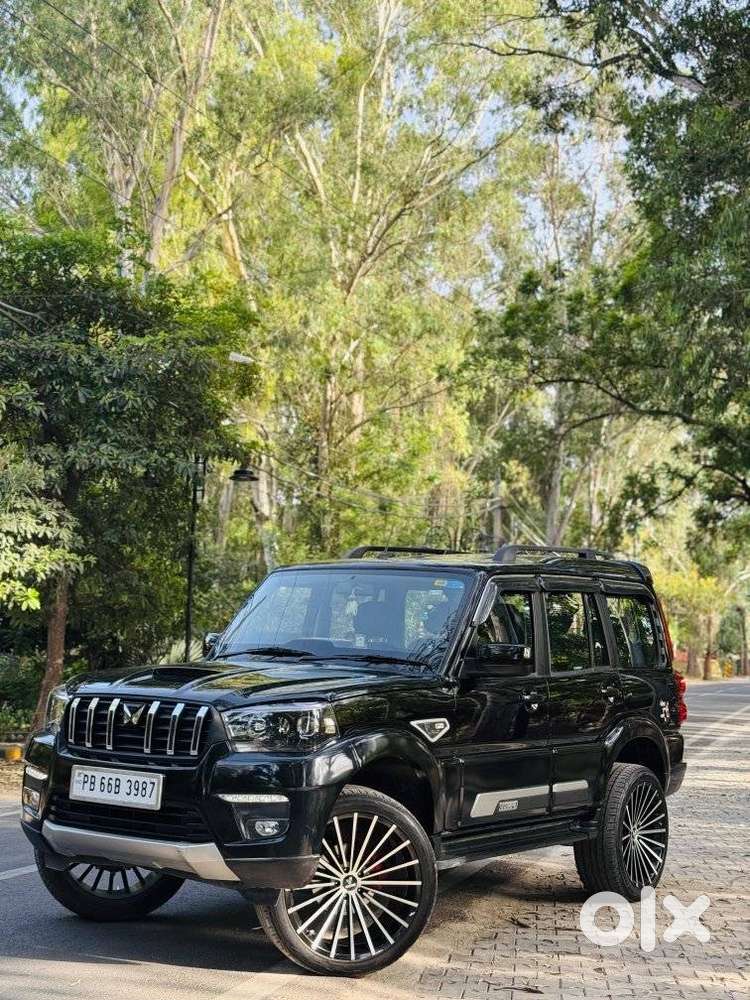Mahindra Scorpio Classic 2.2 S 11 Mt 7 Str, 2025, Diesel