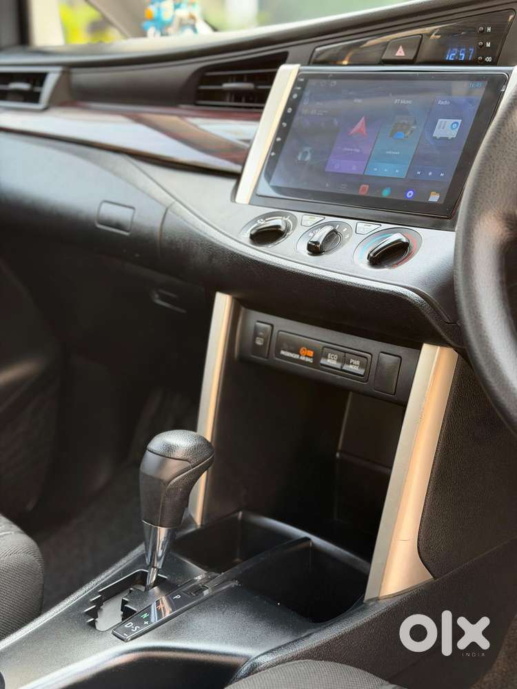 Toyota Innova Crysta 2.8 Gx At, 2017, Diesel