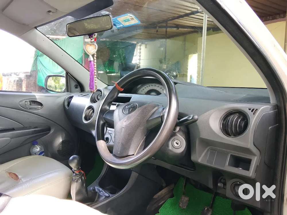 Toyota Etios Diesel Manual 2012