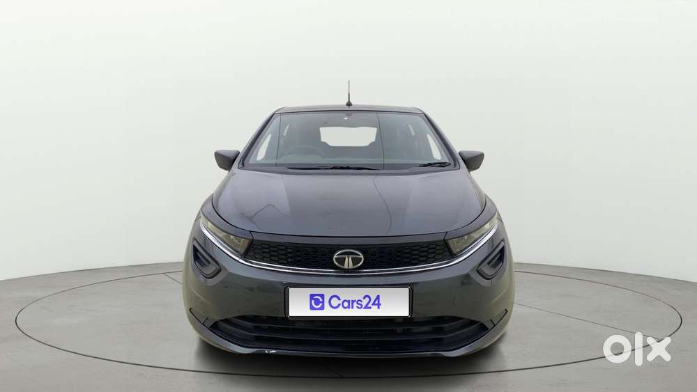 Tata Altroz 1.2 Xe, 2020, Petrol