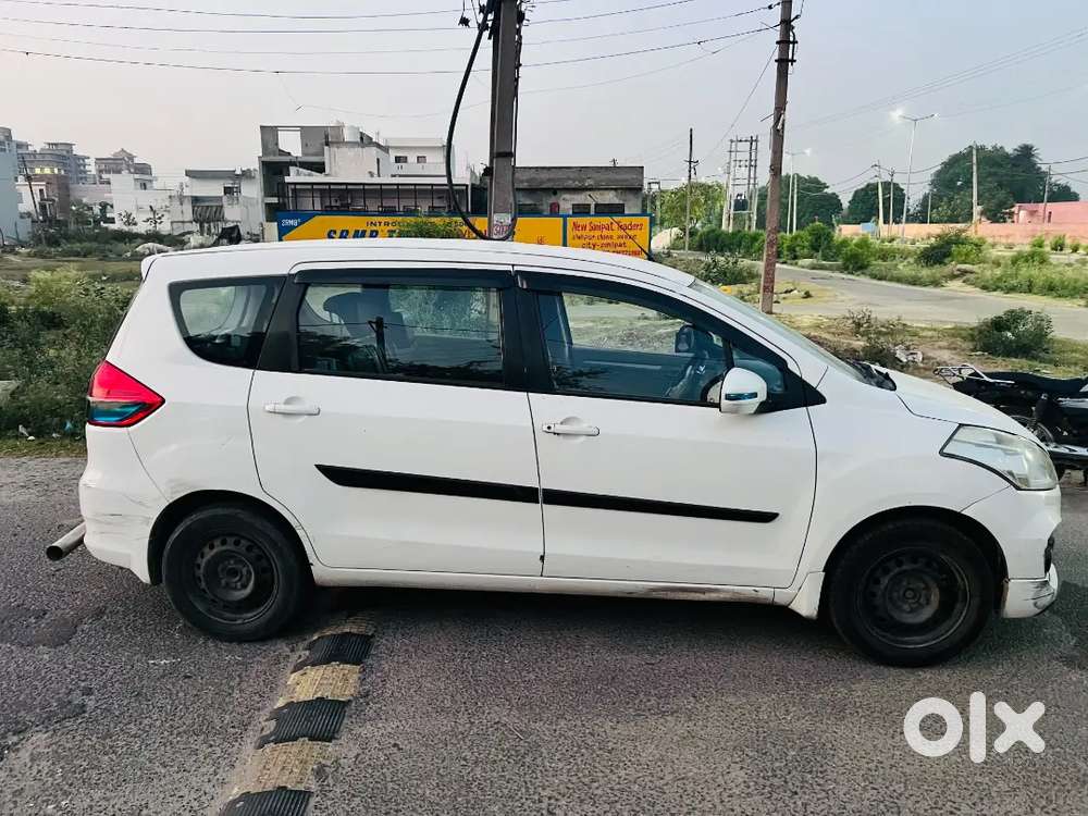 Maruti Suzuki Ertiga 2017 Cng & Hybrids 61170 Km Driven