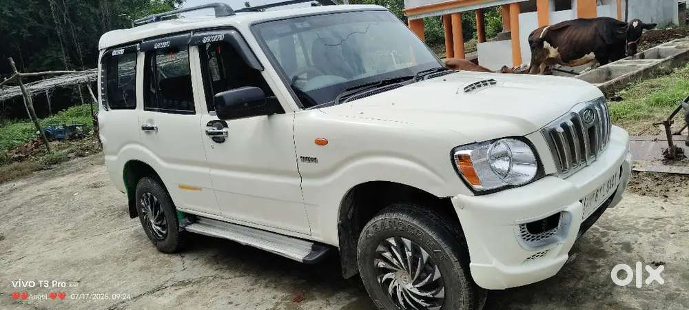 Mahindra Scorpio Diesel 2010 2nd Owner