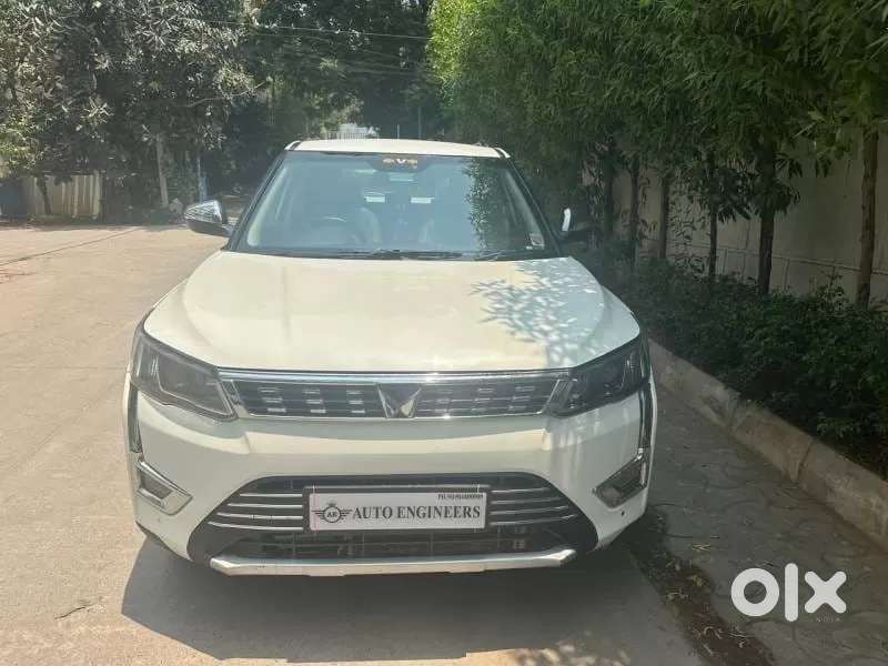 Mahindra Xuv300 W8 Option Diesel, 2023, Diesel