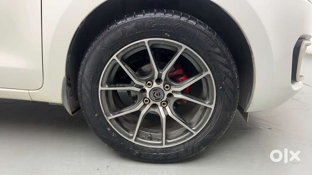 Maruti Suzuki Swift Vvt Vxi, 2020, Petrol