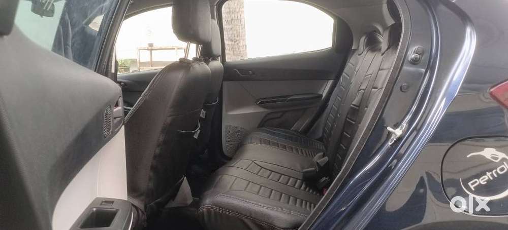 Tata Tiago 1.2 Revotron Xt (o), 2023, Petrol