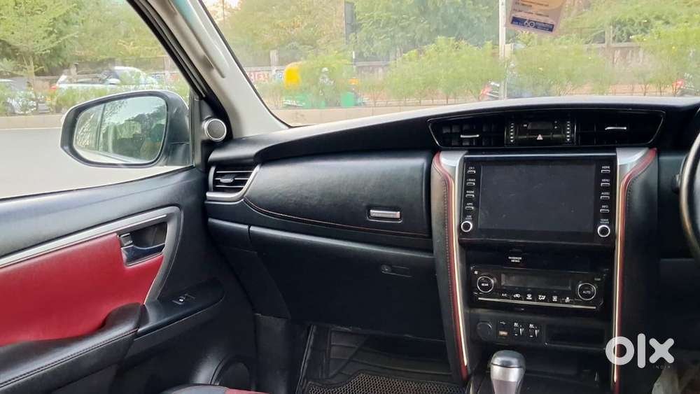 Toyota Fortuner Legender 4x2 At 2.8, 2021, Diesel