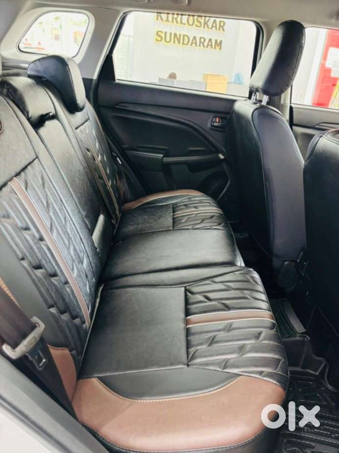 Maruti Suzuki Brezza 1.5 Lxi Smart Hybrid, 2025, Petrol