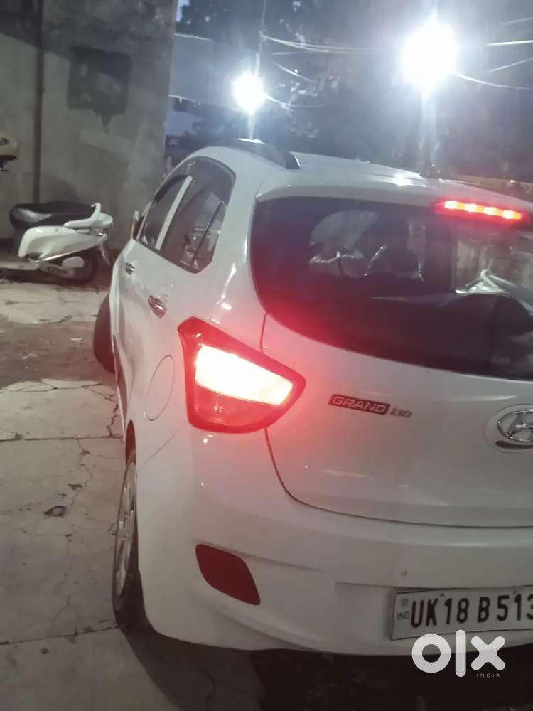 Hyundai Grand I10 2015 Diesel Well Maintained