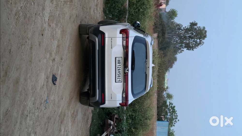 Honda Elevate 2024 Petrol Family Car
