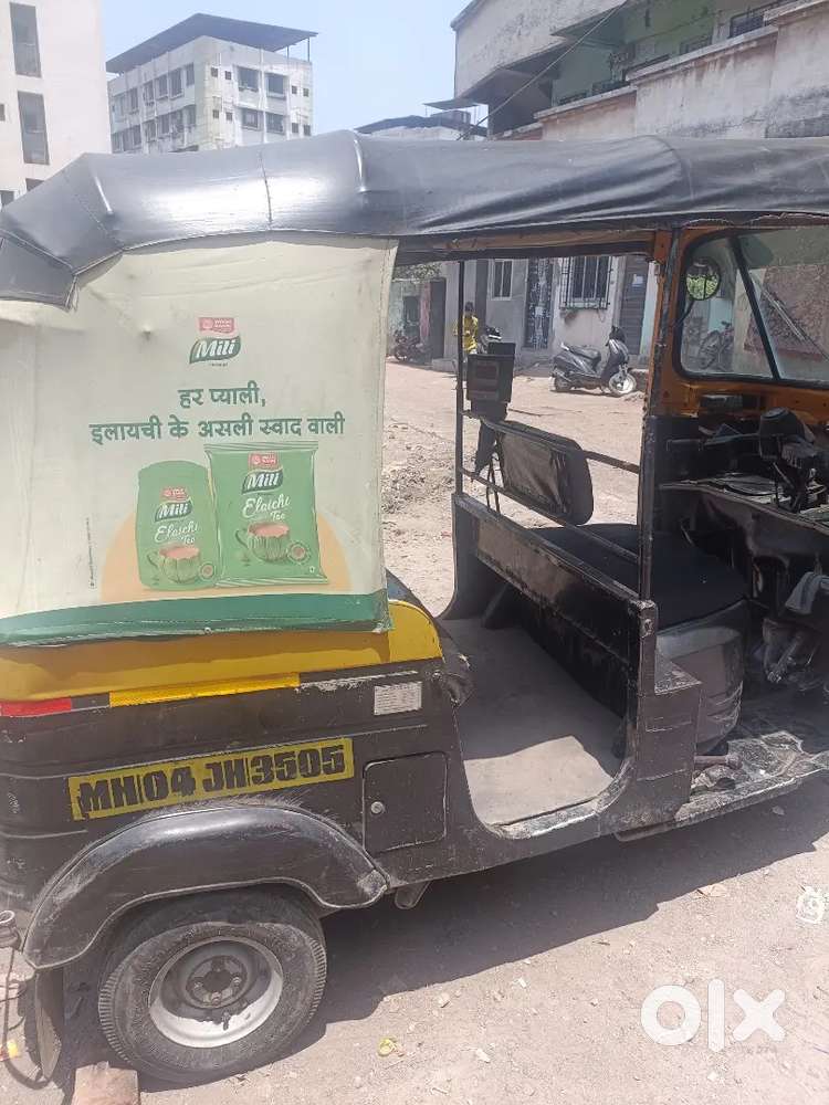 Bajaj Auto Rickshaw Fully Condition