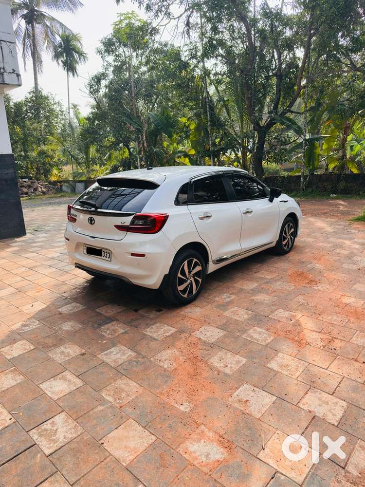 Toyota Glanza 1.2 V 2024