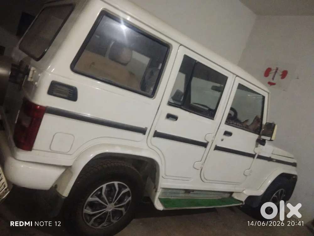 Mahindra Bolero 2012