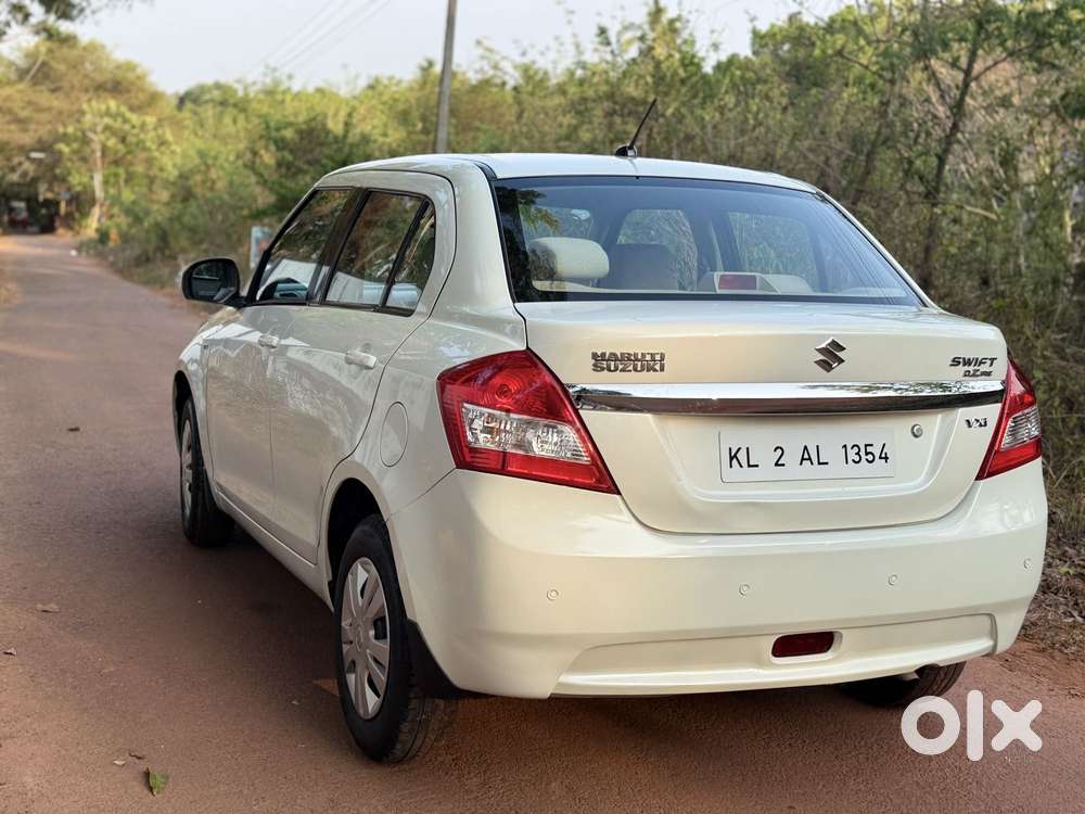 Maruti Suzuki Swift Dzire Vxi Optional, 2012, Petrol