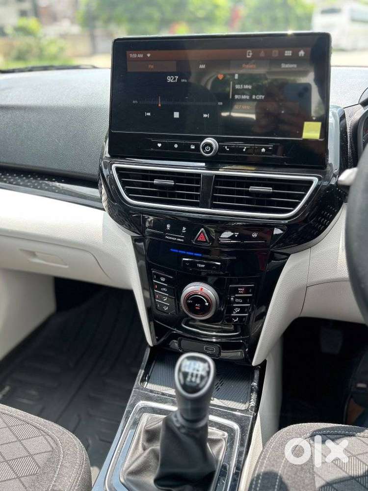 Mahindra Xuv 3xo Mx3, 2024, Diesel
