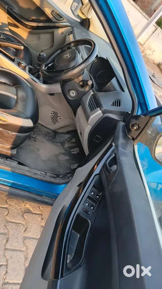 Tata Nexon 2019 Diesel 75000 Km Driven 1st Owner