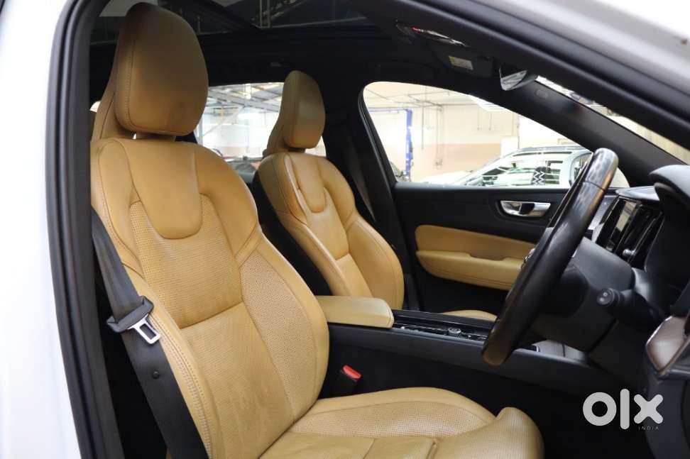 Volvo Xc60 2.0 B5 Ultimate, 2023, Petrol