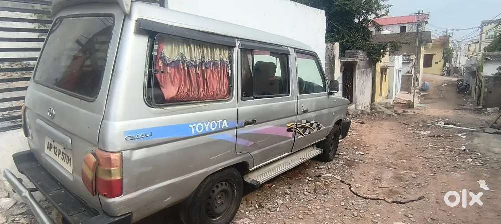 Toyota Qualis Rs Diesel 2004