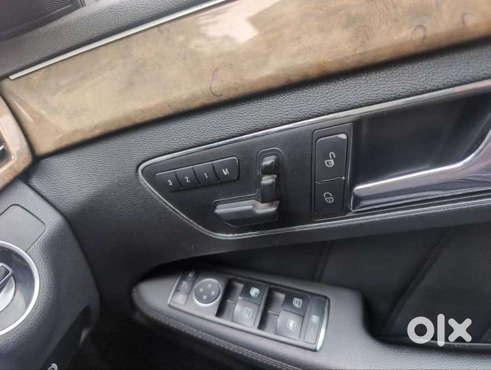 Mercedes-benz E-class 2011