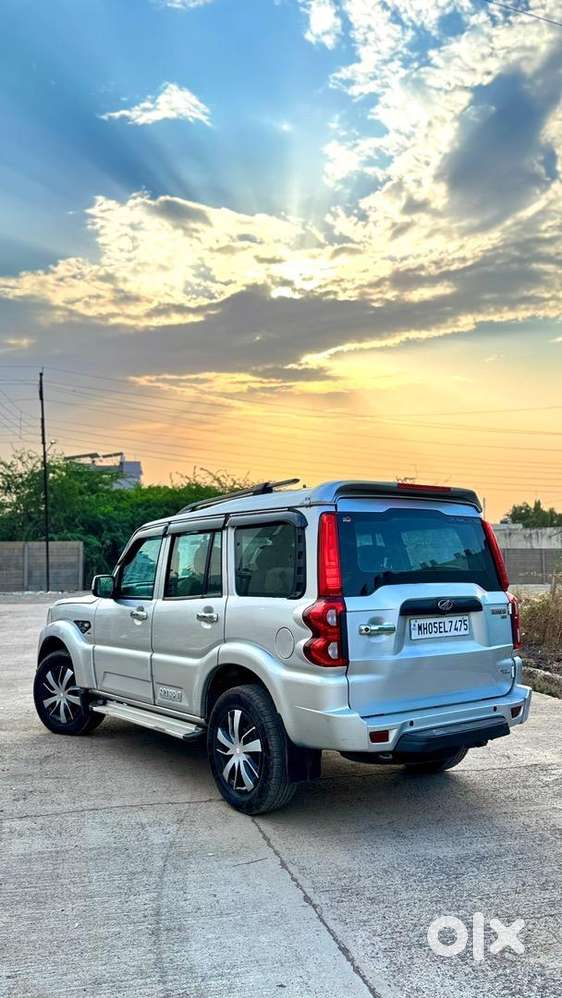 Mahindra Scorpio 2020 Diesel 130000 Km Driven