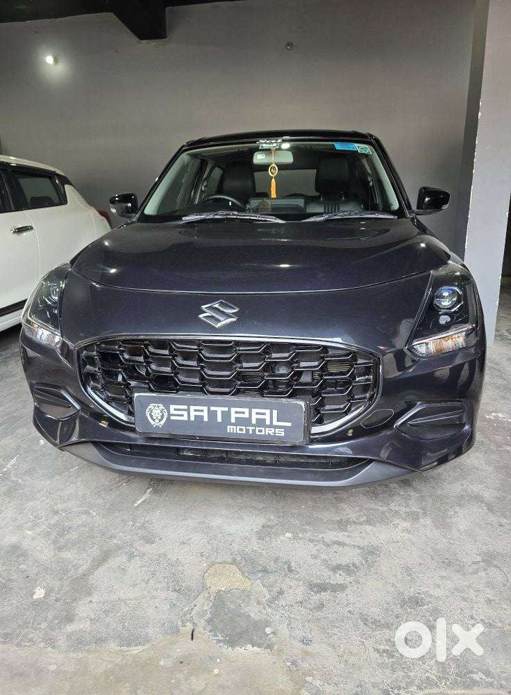 Maruti Suzuki Swift Vxi Optional, 2025, Petrol