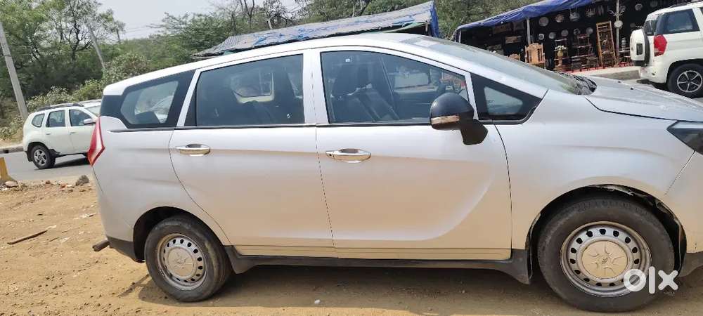 Mahindra Marazzo 2021 Diesel 126000 Km Driven