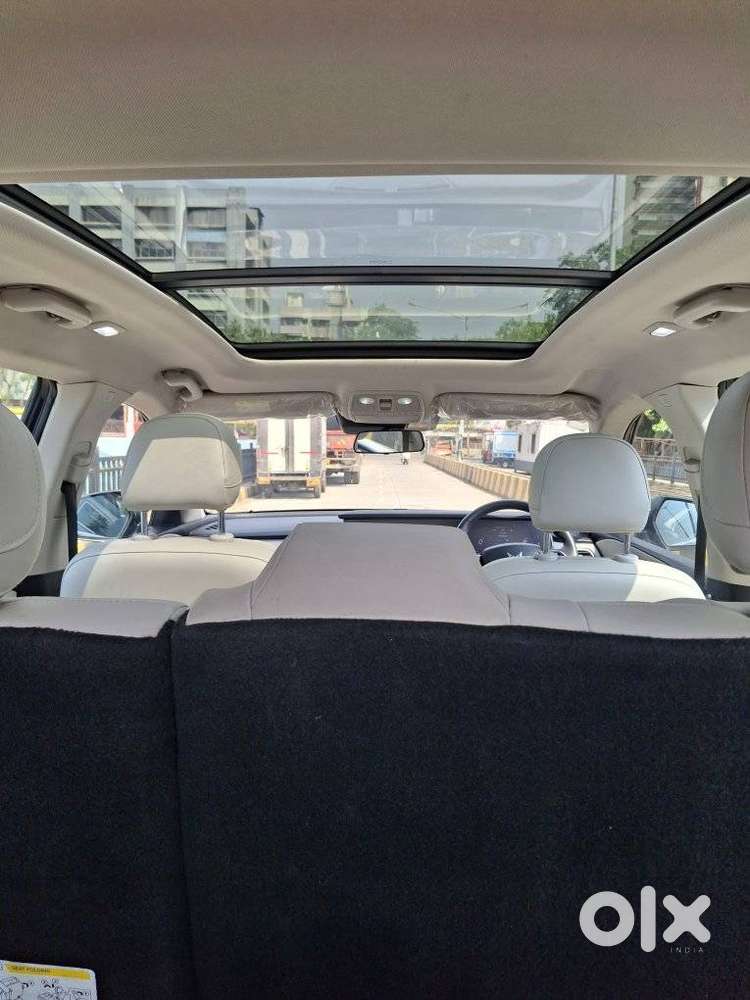 Mahindra Xuv700 2.2 Ax 7 Diesel At Str Awd, 2022, Diesel