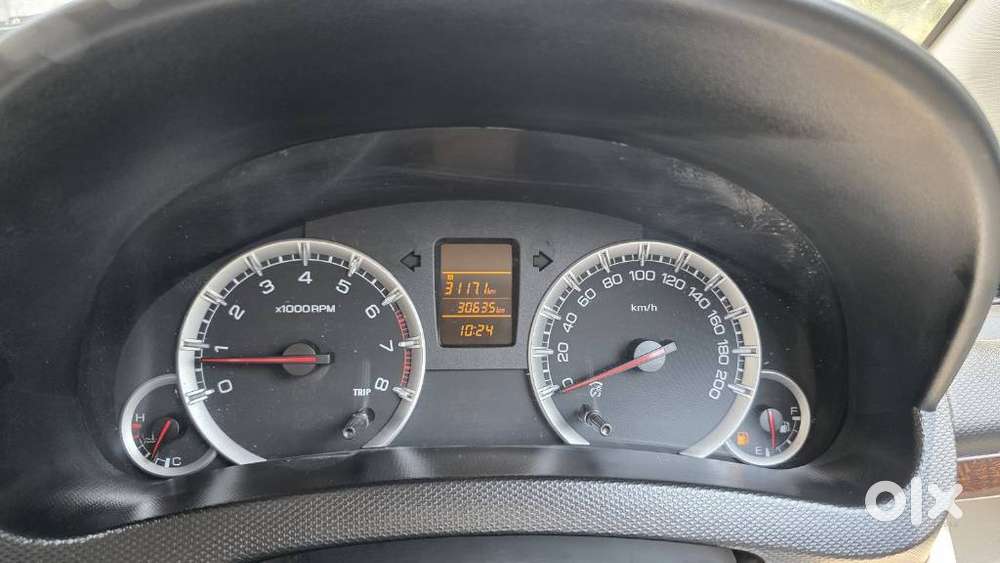 Maruti Suzuki Swift Dzire 1.3 Vxi, 2013, Petrol