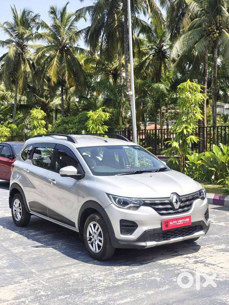 Renault Triber Rxt, 2021, Petrol