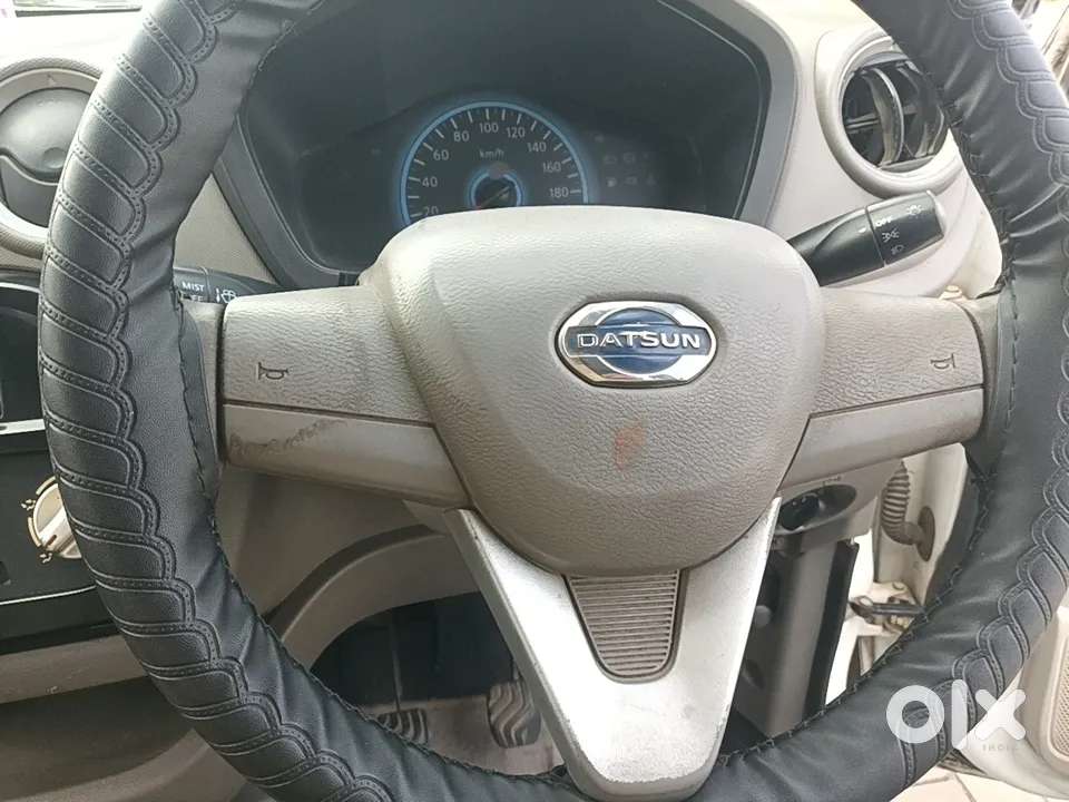 Datsun Redigo, 2017, Petrol