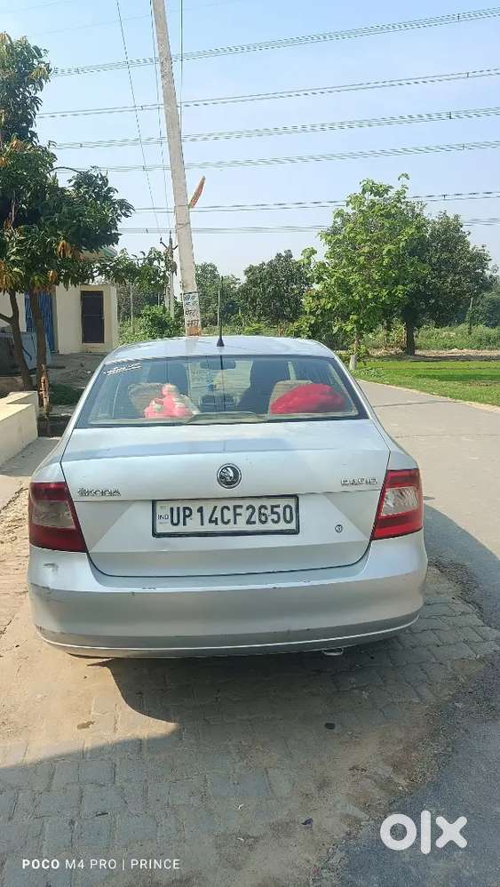 Skoda Rapid 2014 Diesel 90000 Km Driven