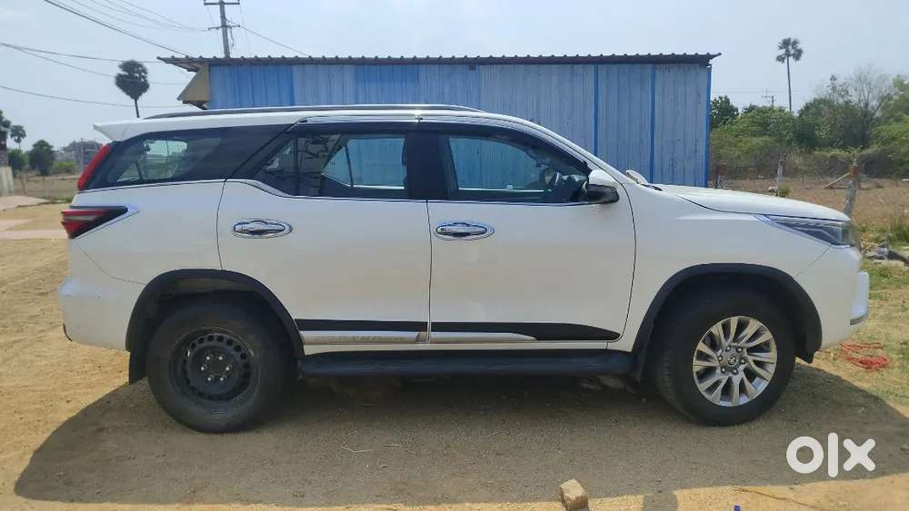 Toyota Fortuner Legender 2024 Diesel Well Maintained