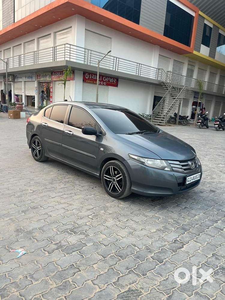 Honda City 2010 Cng & Hybrids Good Condition