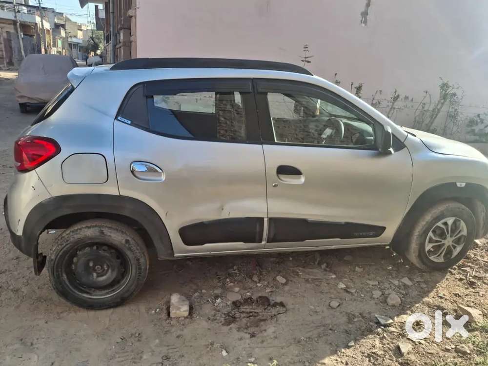 Renault Kwid 2015 Petrol Well Maintained