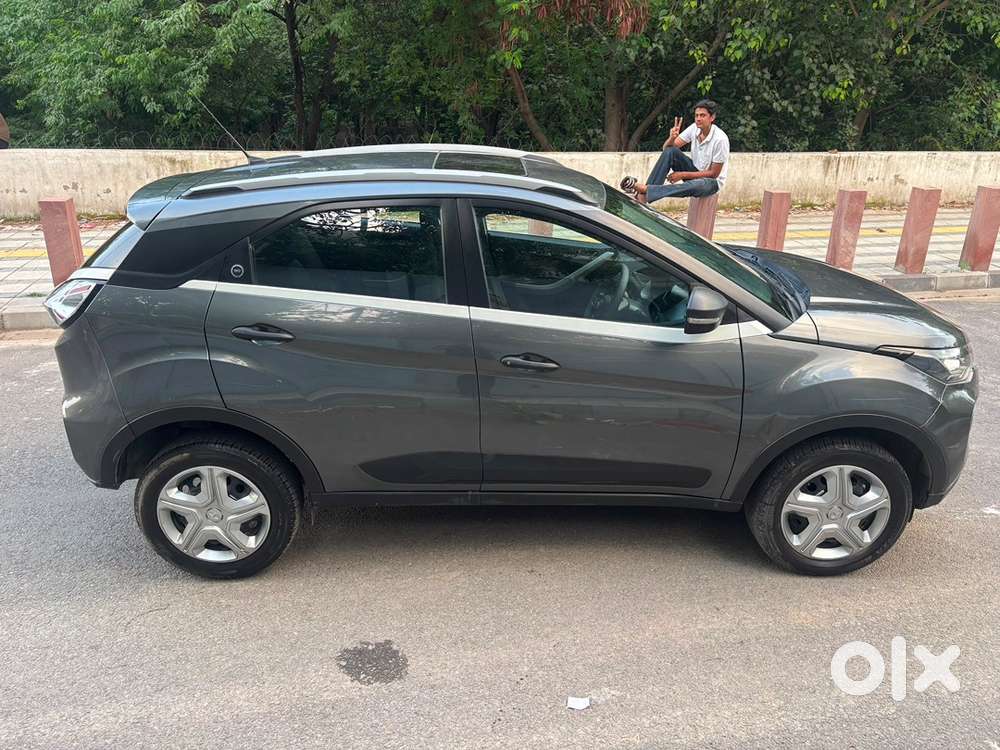 2023 Nexon Xma S  18000 Km Running Single Owner  Automatic Sunroof