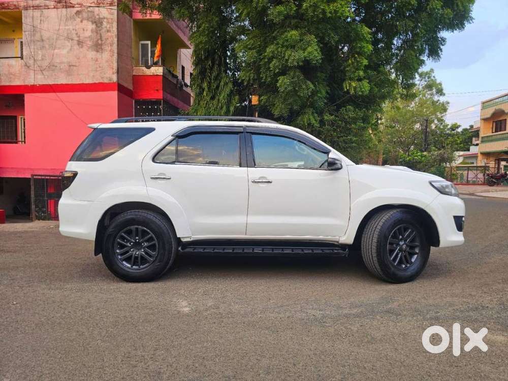 Toyota Fortuner 3.0 4x4 Manual, 2012, Diesel