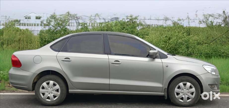 Skoda Rapid 1.6 Mpi Ambition, 2012, Diesel