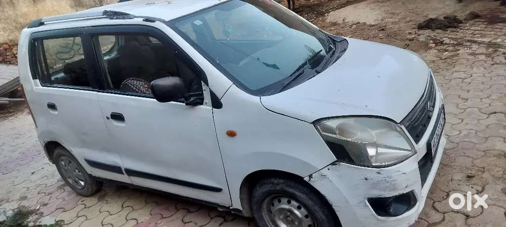 Andar Koe Kami Nhi Baki Drive Kar Kar Dekh Lena