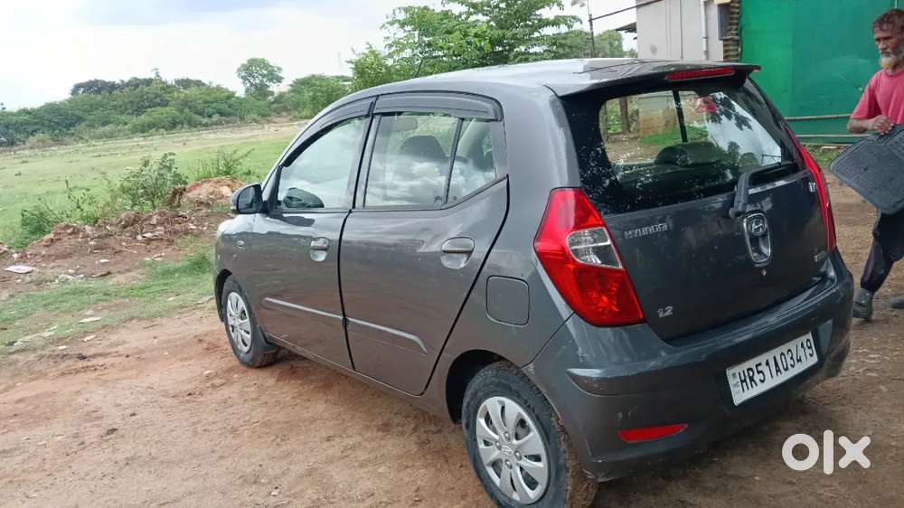 Hyundai I10 Sportz 2012 Km Driven