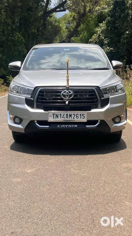 Toyota Innova Crysta 2024
