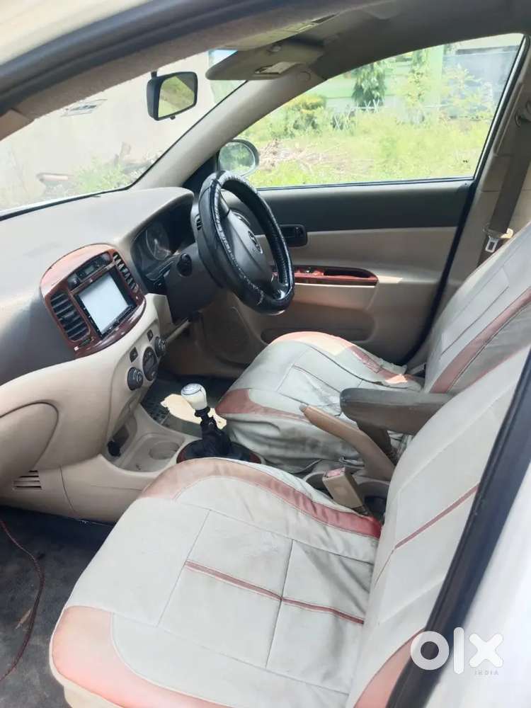 Hyundai Verna Sx 2010