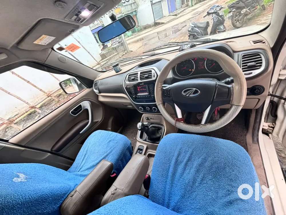 Mahindra Tuv 300 2018