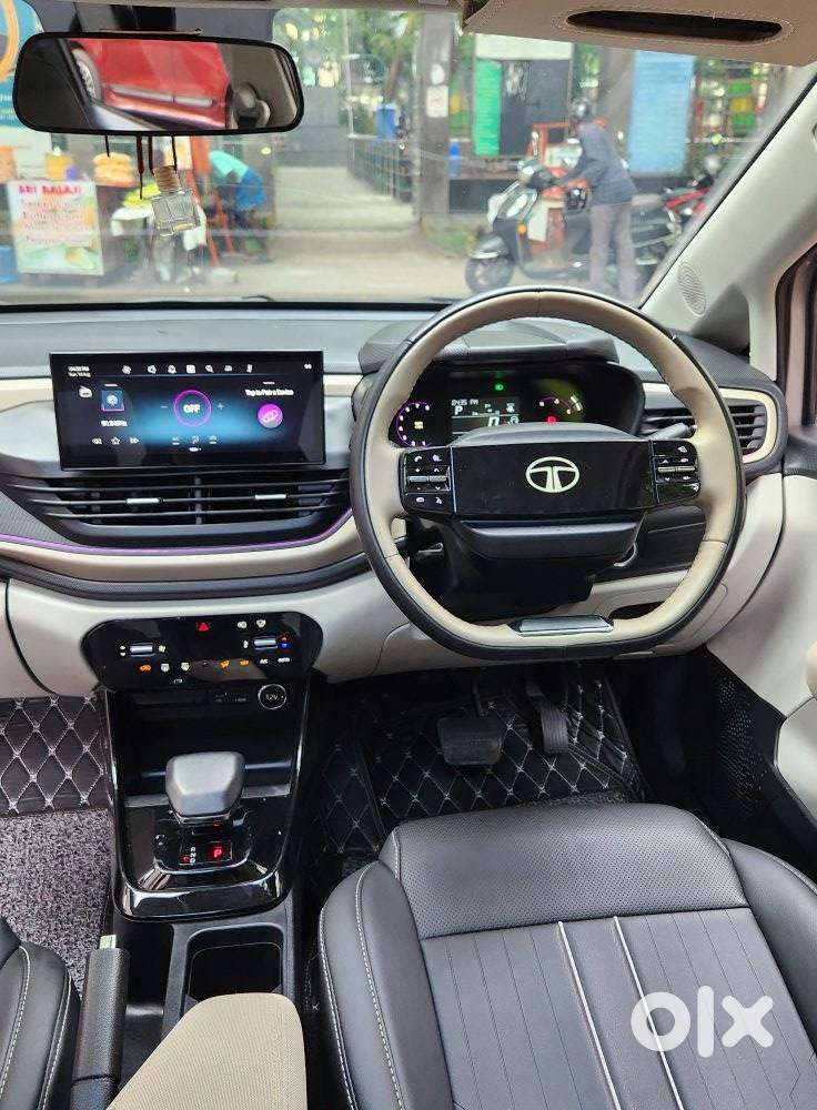 Tata Altroz Creative S, 2025, Petrol