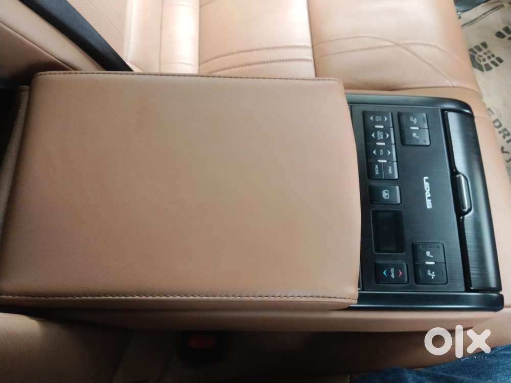 Lexus Es 300h Luxury, 2020, Petrol