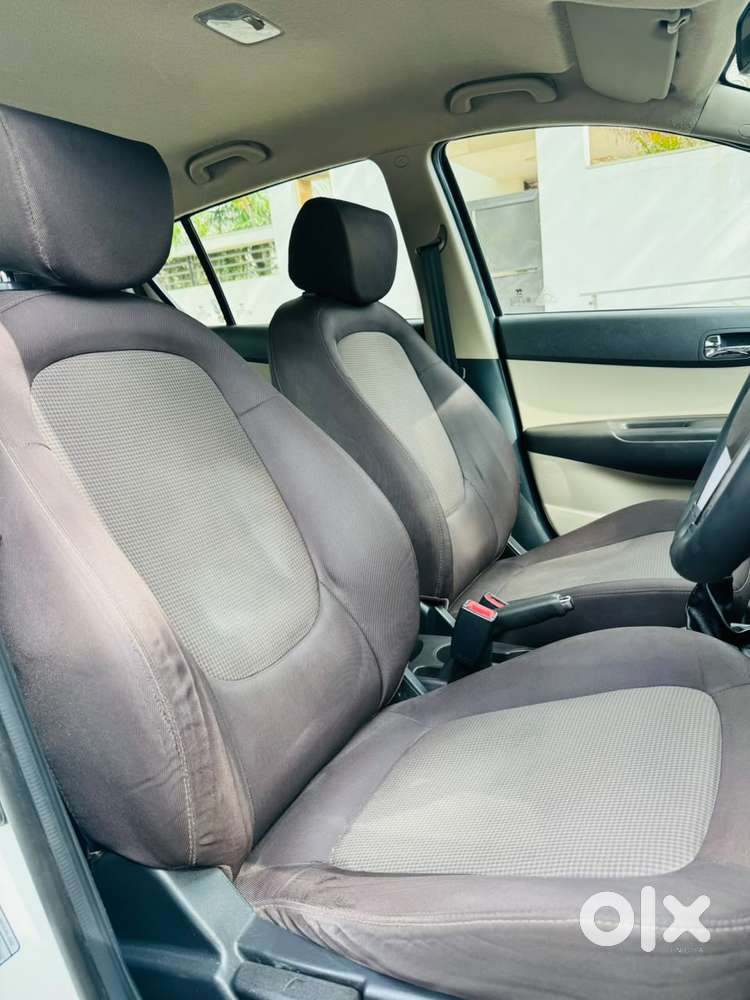 Hyundai I20 Petrol Spotz, 2014, Petrol