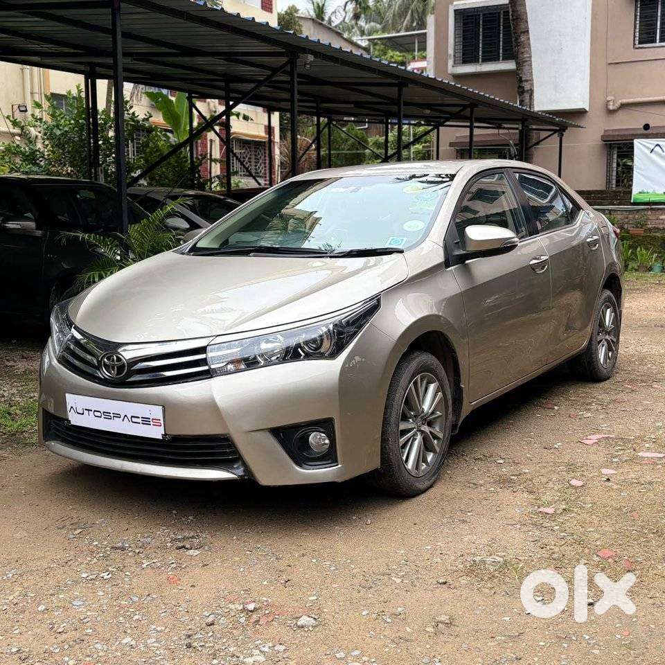 Toyota Corolla Altis 1.8 Gl, 2016, Petrol
