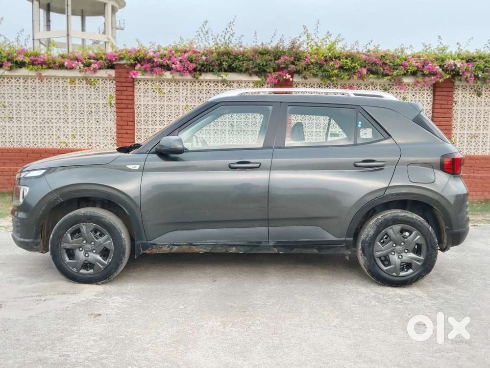 Hyundai Verna S+, 2023, Petrol