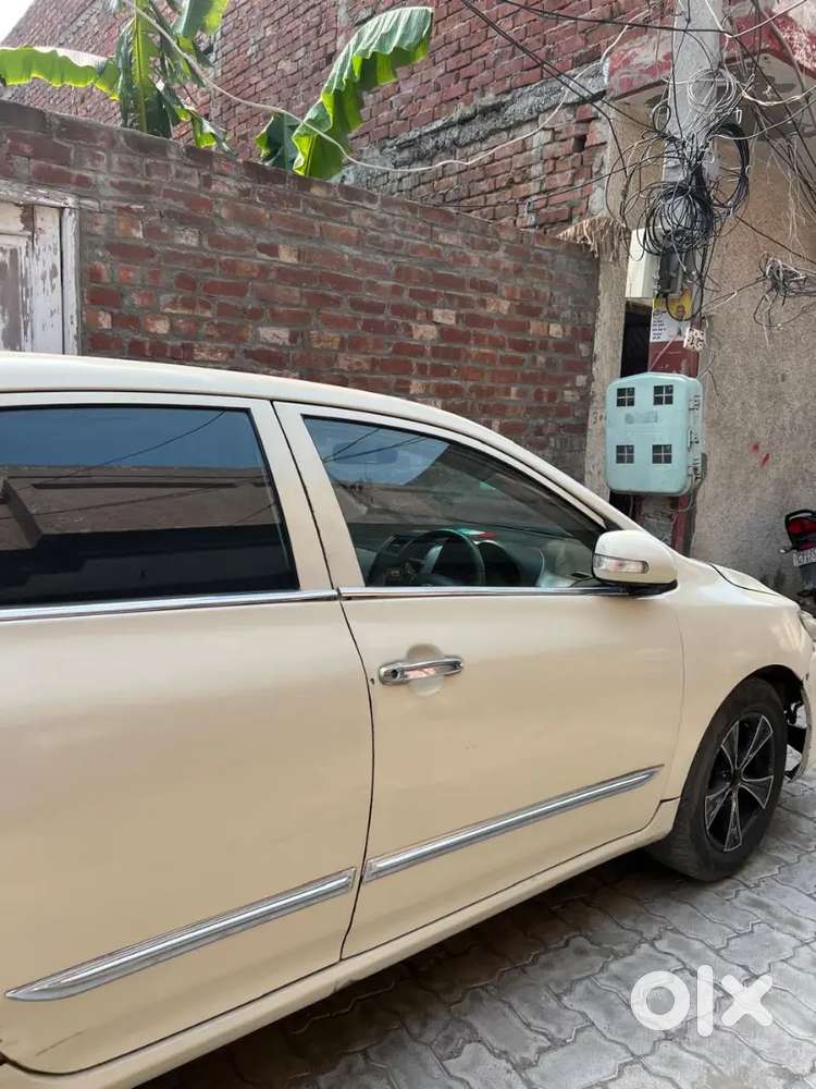 Toyota Corolla Altis 2010 Diesel Manual