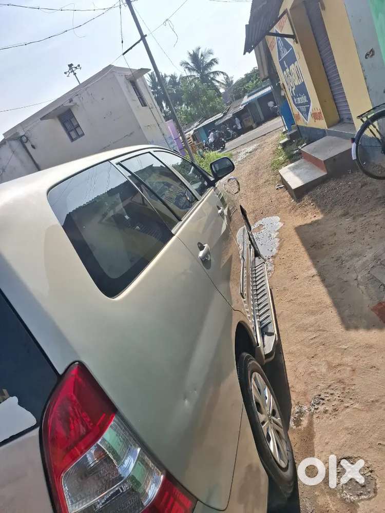 Toyota Innova 2013 Diesel Well Maintained
