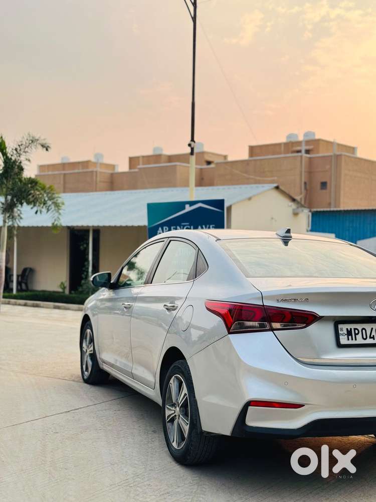 Hyundai Verna 1.6 Sx (o) Vtvt, 2017, Petrol