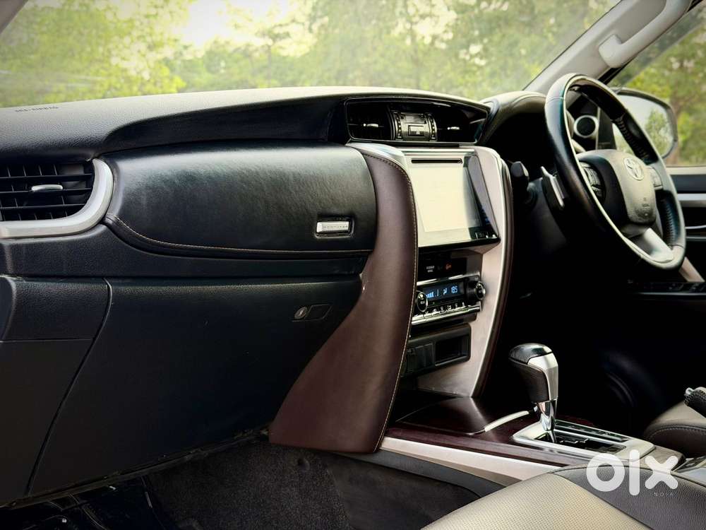 Toyota Fortuner 4x2 At 2.8 Diesel, 2019, Diesel